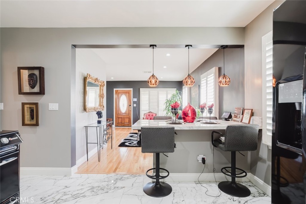 2036 W 95th Street, Los Angeles, CA 90047