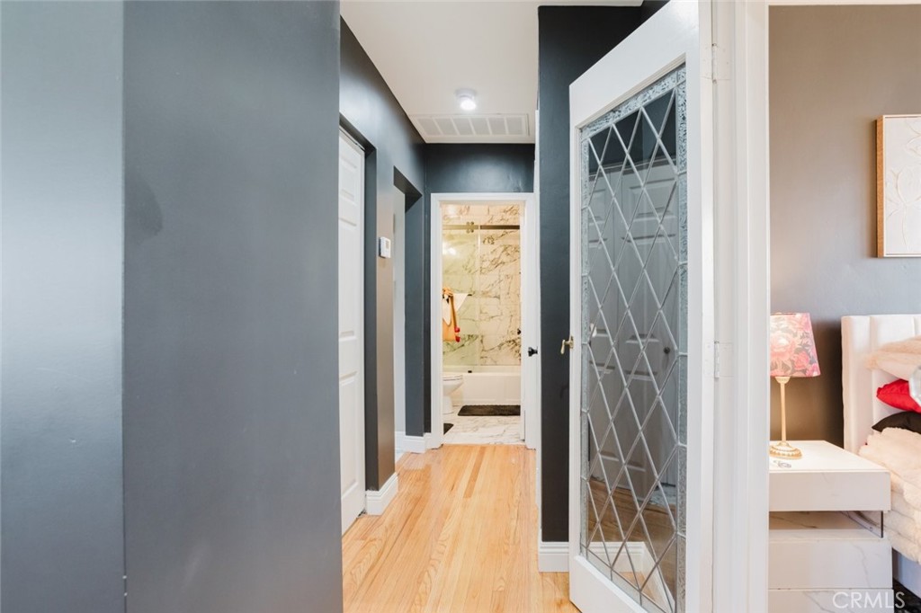 2036 W 95th Street, Los Angeles, CA 90047