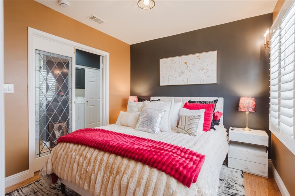 2036 W 95th Street, Los Angeles, CA 90047