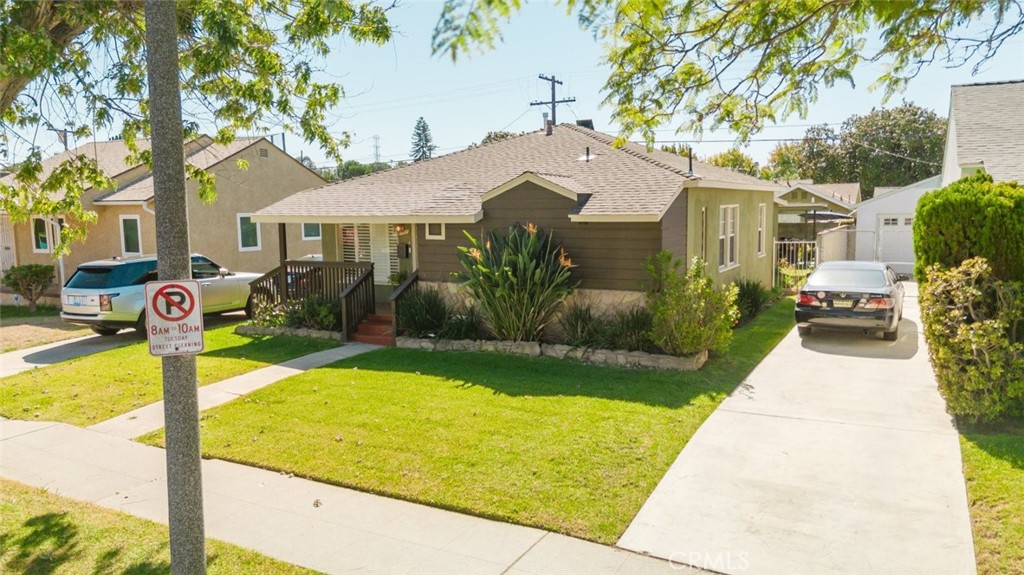 2036 W 95th Street, Los Angeles, CA 90047