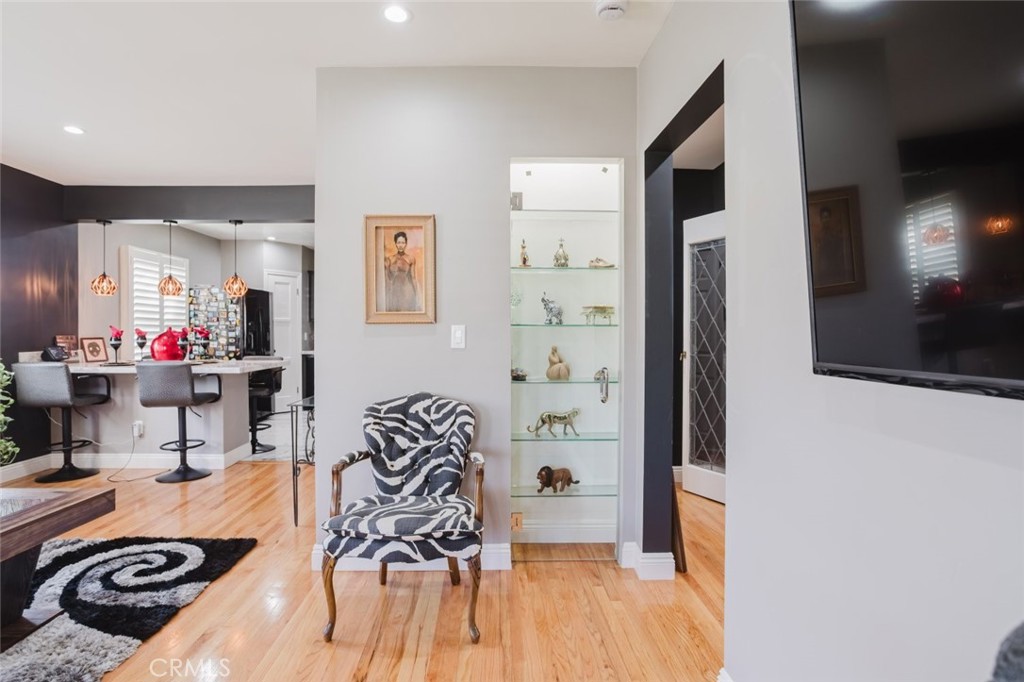 2036 W 95th Street, Los Angeles, CA 90047