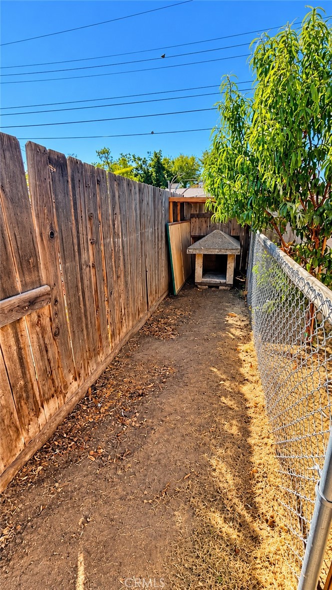 909 Meredith, Bakersfield, CA 93304