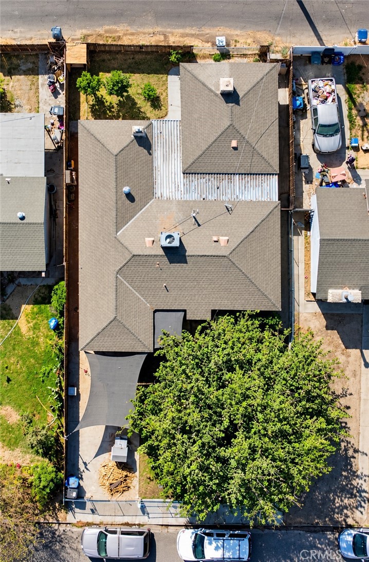 909 Meredith, Bakersfield, CA 93304