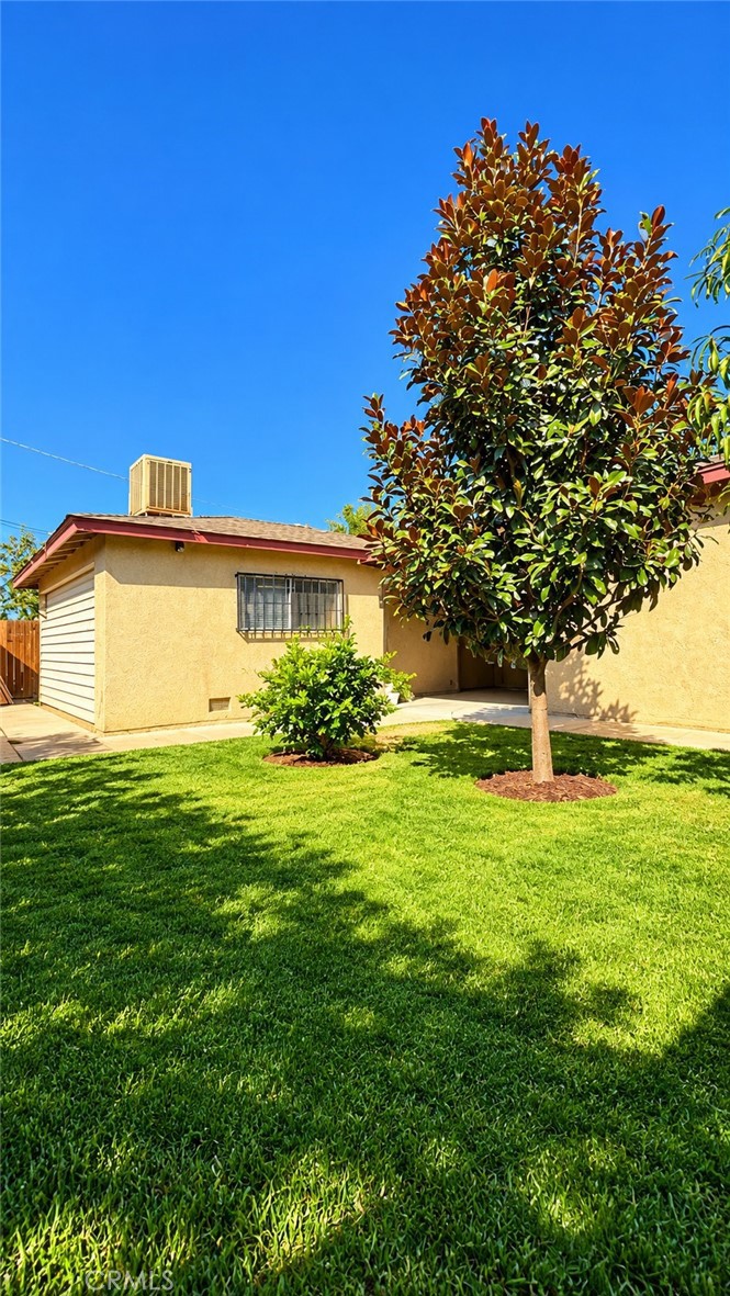 909 Meredith, Bakersfield, CA 93304