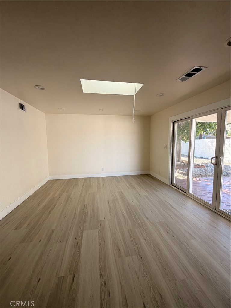 18210 Napa Street, Northridge, CA 91325