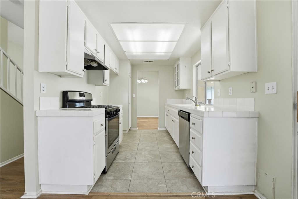 2640 Minford Court, Lancaster, CA 93536