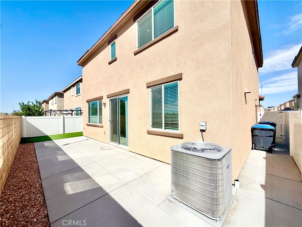 31799 Woodbank Way, Winchester, CA 92596