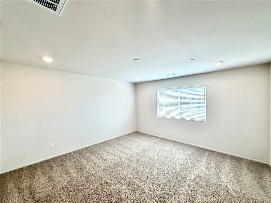 31799 Woodbank Way, Winchester, CA 92596