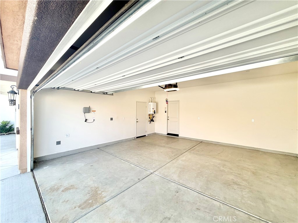 31799 Woodbank Way, Winchester, CA 92596