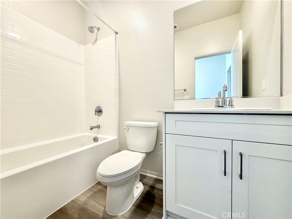 31799 Woodbank Way, Winchester, CA 92596