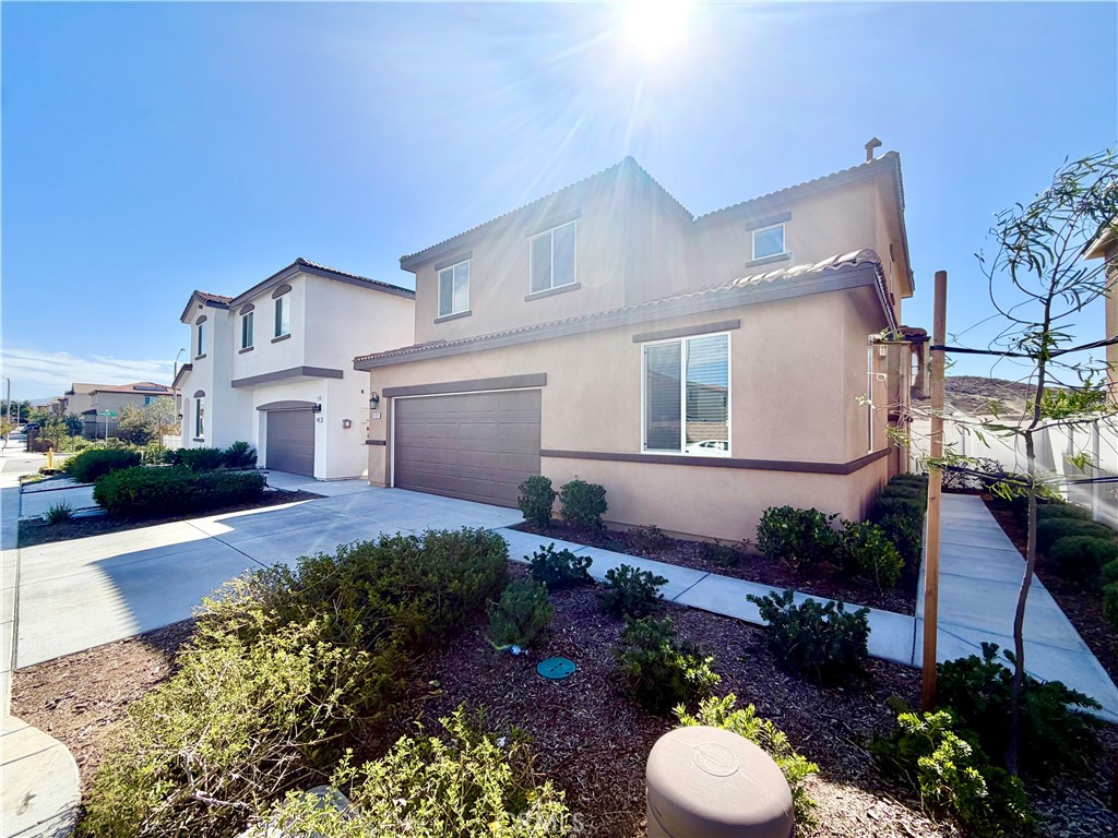 31799 Woodbank Way, Winchester, CA 92596