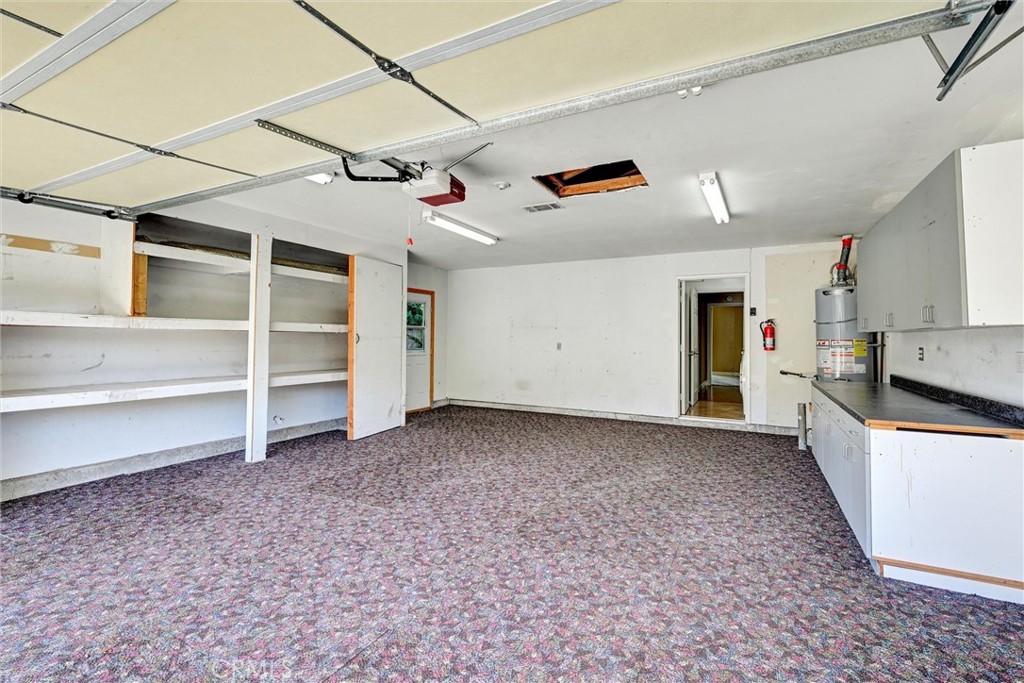 2082 Valley Lake Drive, El Cajon, CA 92020