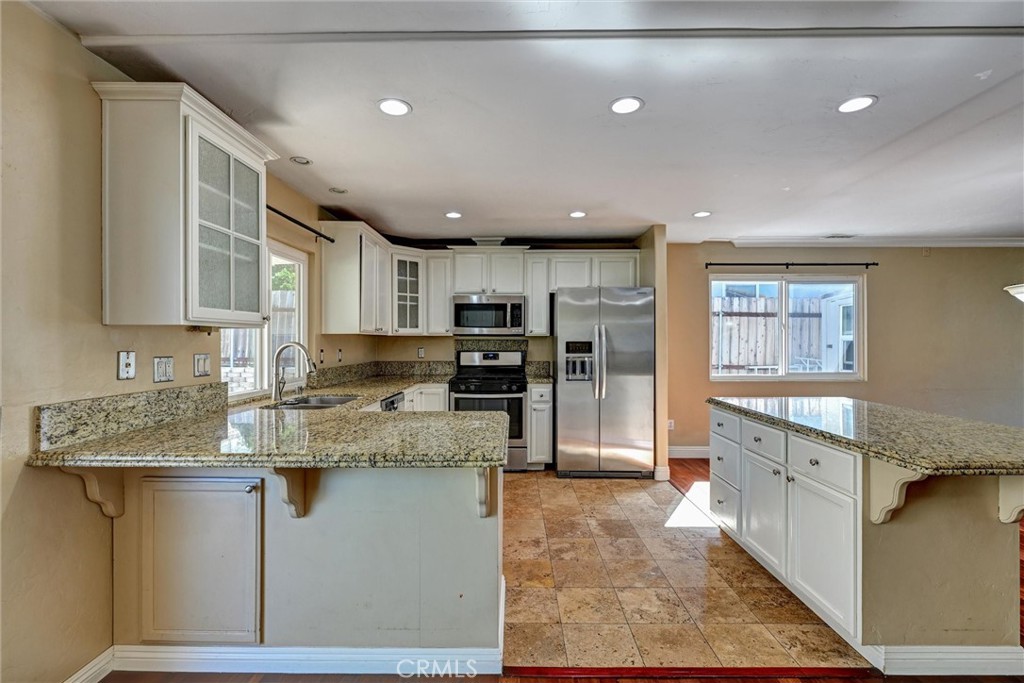2082 Valley Lake Drive, El Cajon, CA 92020