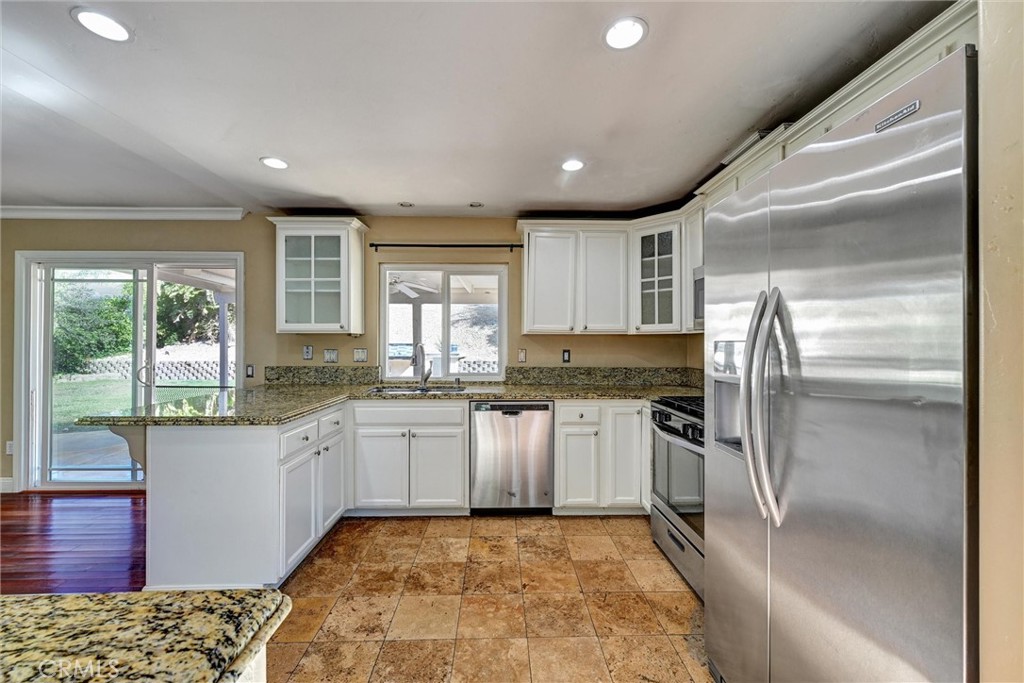 2082 Valley Lake Drive, El Cajon, CA 92020