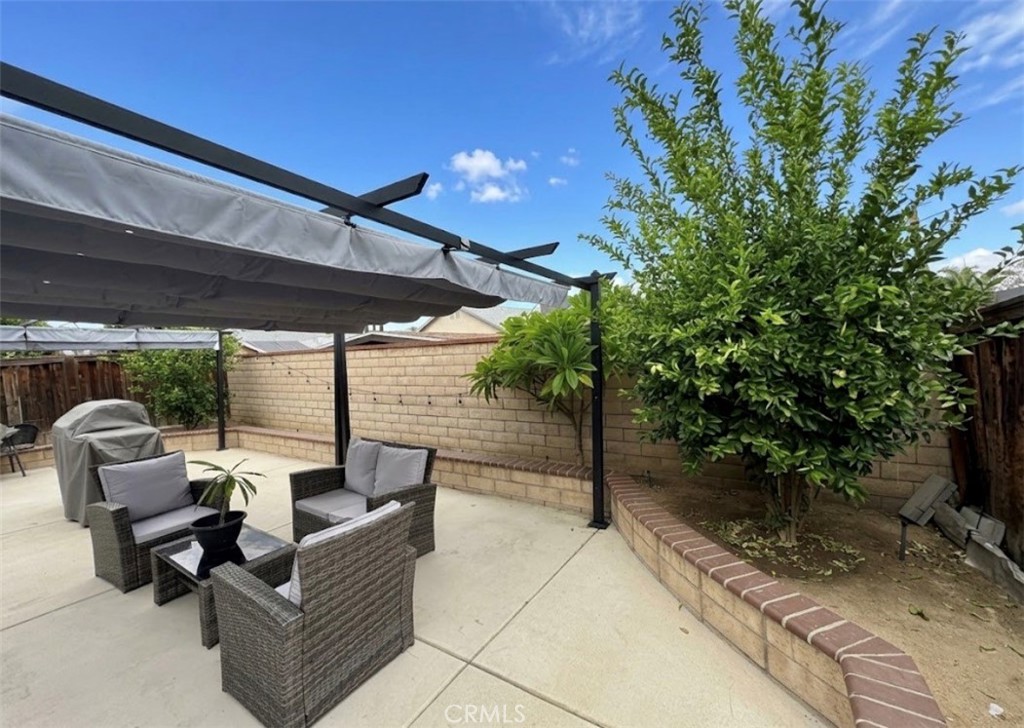 518 Lassa Way, Perris, CA 92571