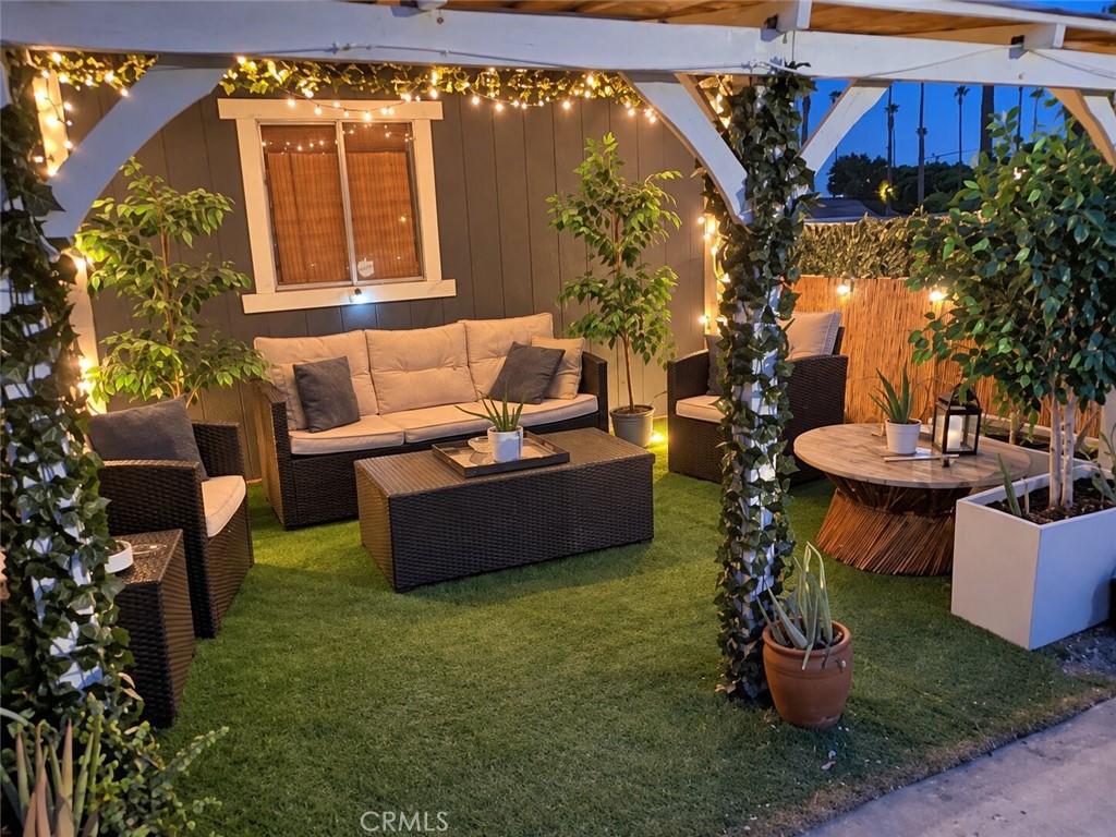 Virtual Twilight Staging