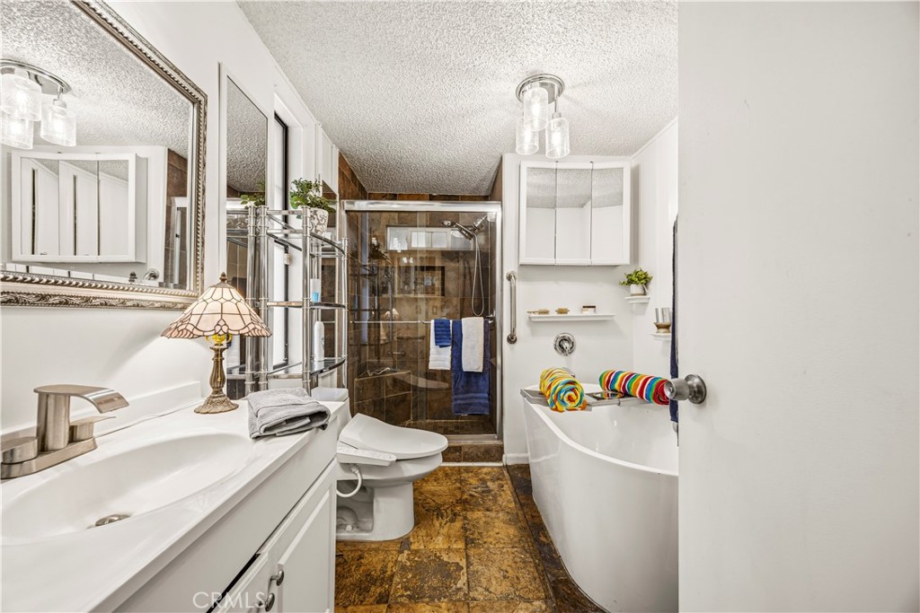 73741 Broadmoor Drive, Thousand Palms, CA 92276