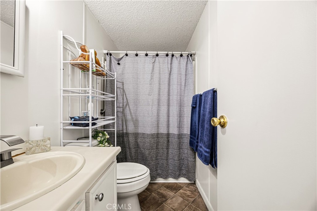73741 Broadmoor Drive, Thousand Palms, CA 92276