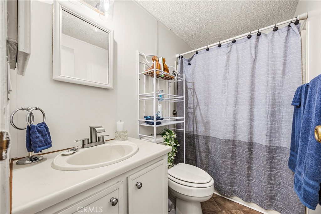 73741 Broadmoor Drive, Thousand Palms, CA 92276