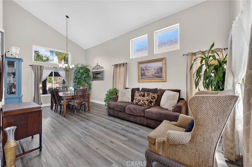 25214 Corte Oranada, Murrieta, CA 92563