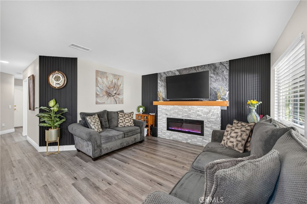 25214 Corte Oranada, Murrieta, CA 92563