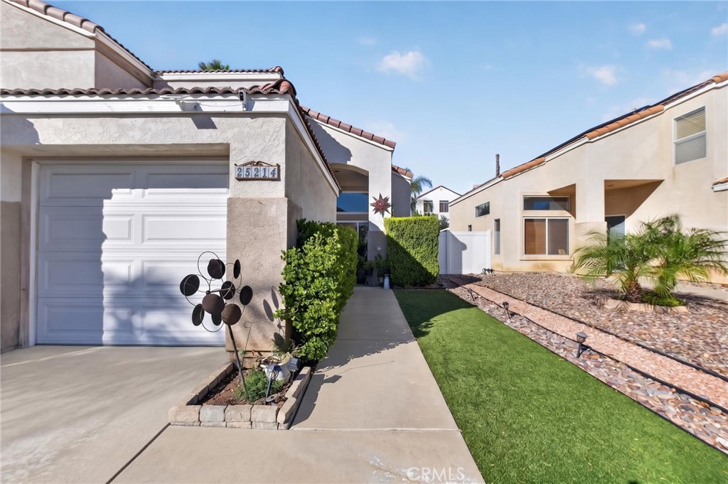 25214 Corte Oranada, Murrieta, CA 92563