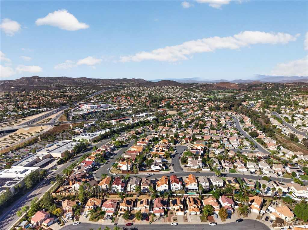 25214 Corte Oranada, Murrieta, CA 92563
