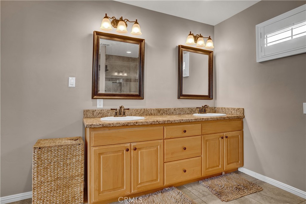 22970 S Canyon Lake Drive S, Canyon Lake, CA 92587