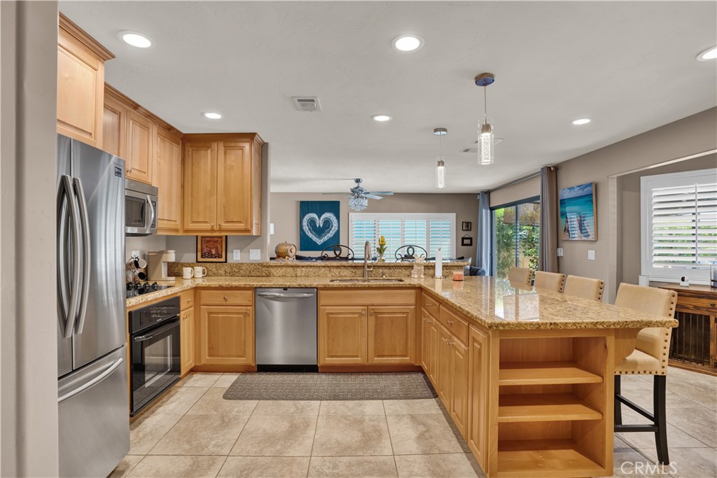 22970 S Canyon Lake Drive S, Canyon Lake, CA 92587