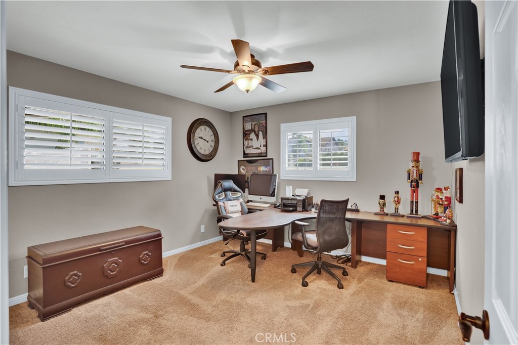 22970 S Canyon Lake Drive S, Canyon Lake, CA 92587