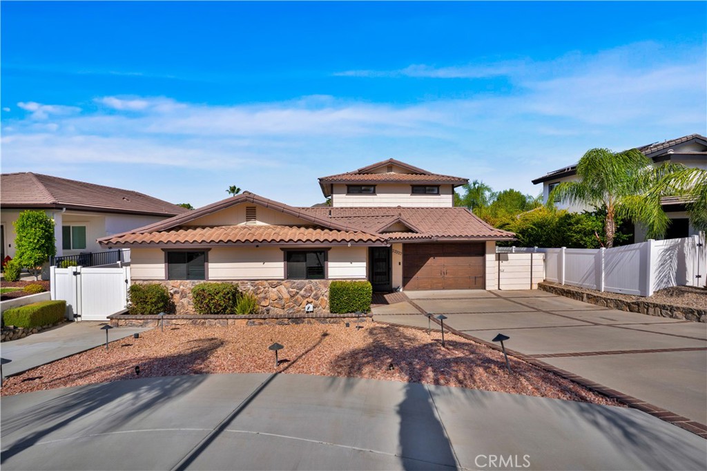 22970 S Canyon Lake Drive S, Canyon Lake, CA 92587