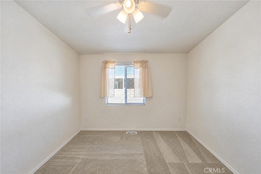 Guest Bedroom #1