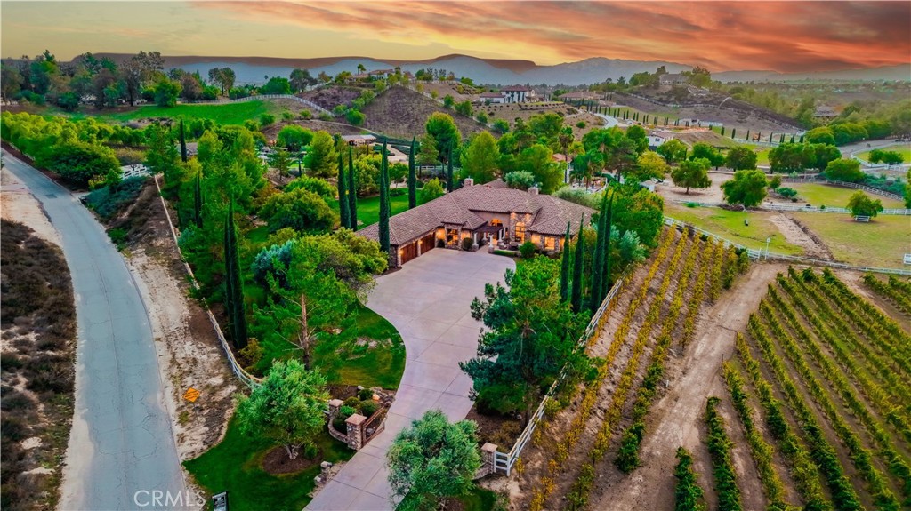 41945 Calle Contento, Temecula, CA 92592 41945 Calle Contento, Temecula, CA 92592