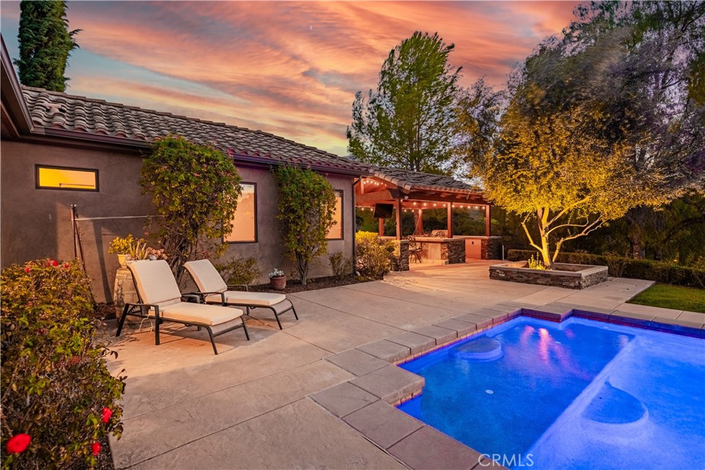41945 Calle Contento, Temecula, CA 92592