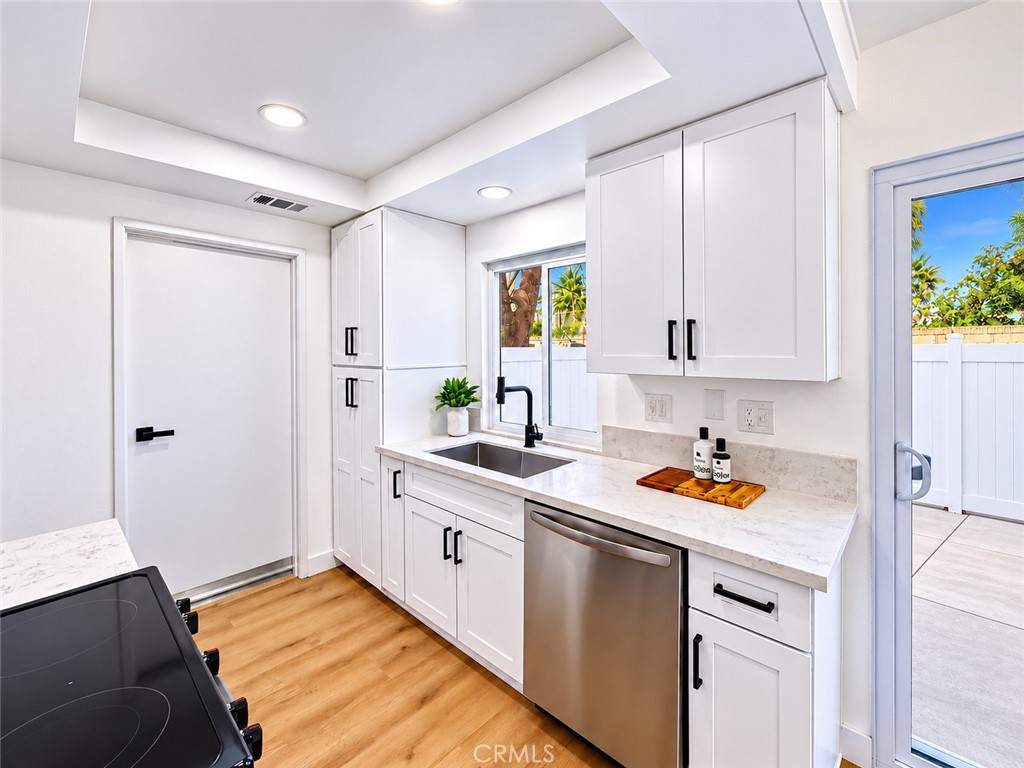 16907 Donwest, Tustin, CA 92780 16907 Donwest, Tustin, CA 92780