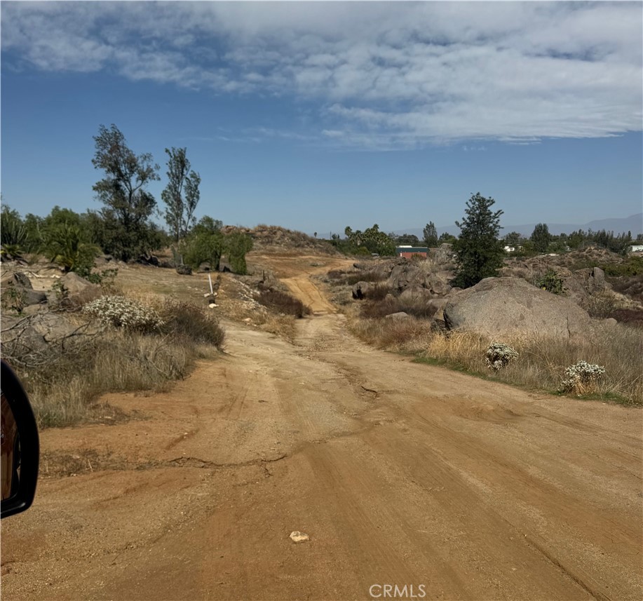 27450 Jarvis, Perris, CA 92570