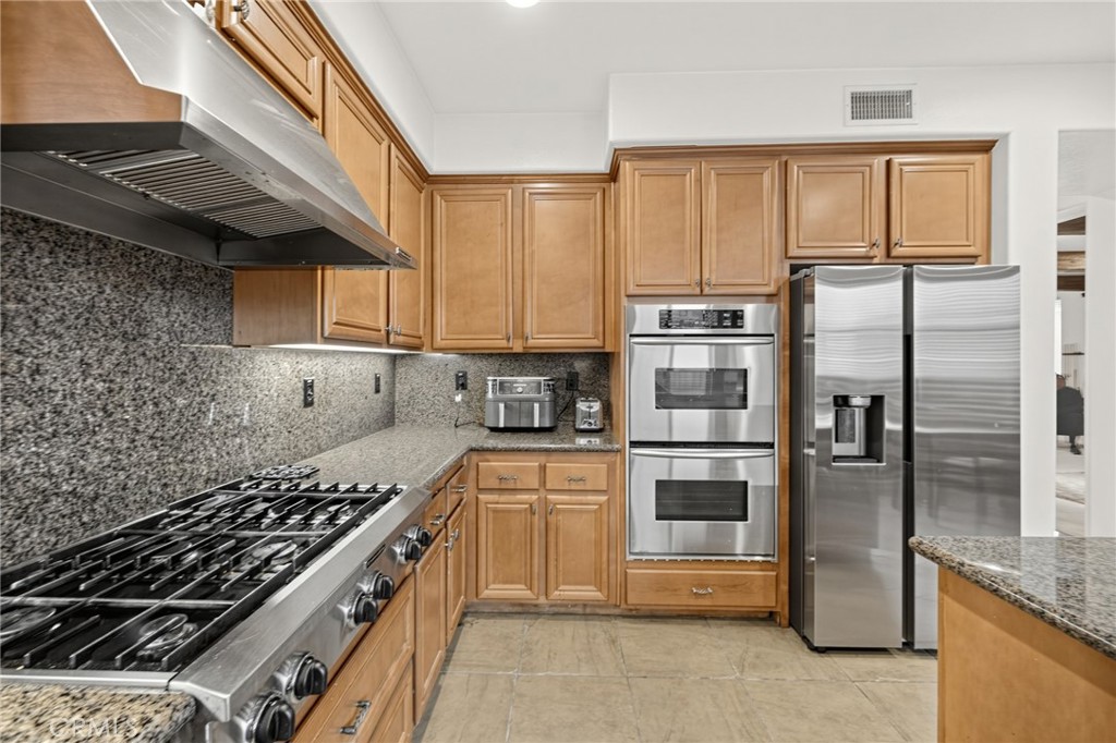 14099 Springwater, Corona, CA 92880