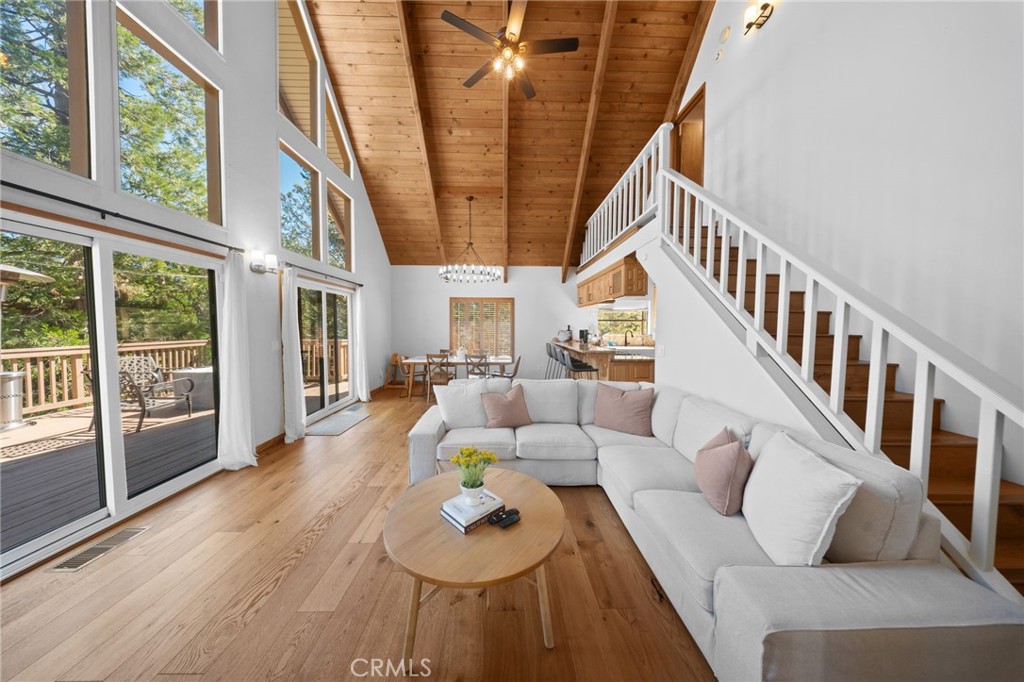 26220 Circle, Lake Arrowhead, CA 92391