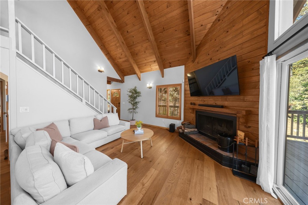 26220 Circle, Lake Arrowhead, CA 92391