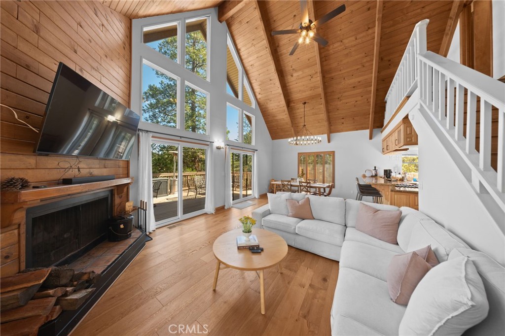 26220 Circle, Lake Arrowhead, CA 92391