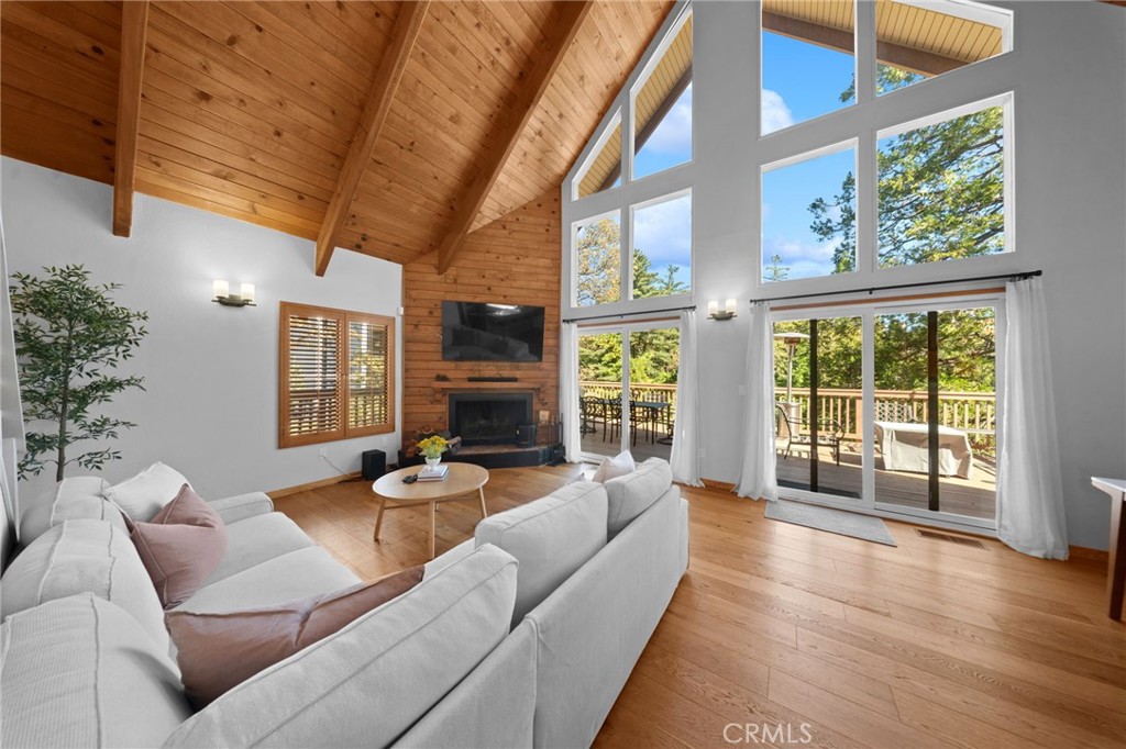 26220 Circle, Lake Arrowhead, CA 92391