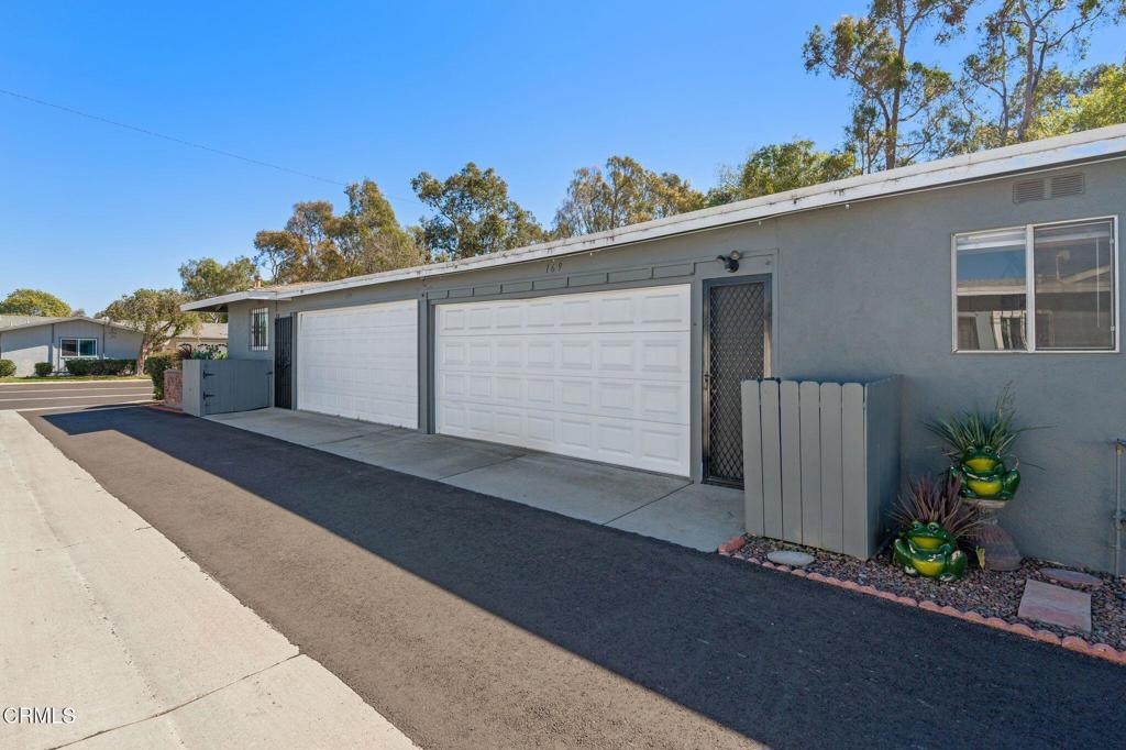 RIII_169_E_Channel_Islands_Blvd-48