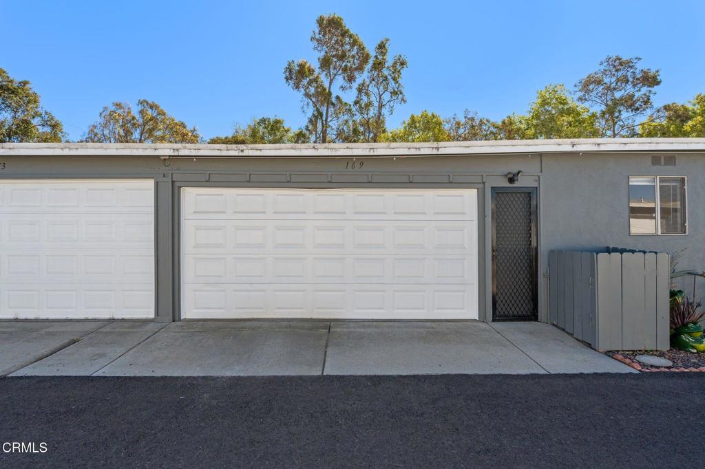 RIII_169_E_Channel_Islands_Blvd-46