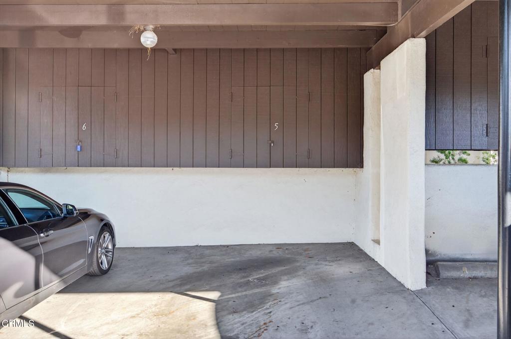 30-web-or-mls-UpmarketMedia-969 Mira-2