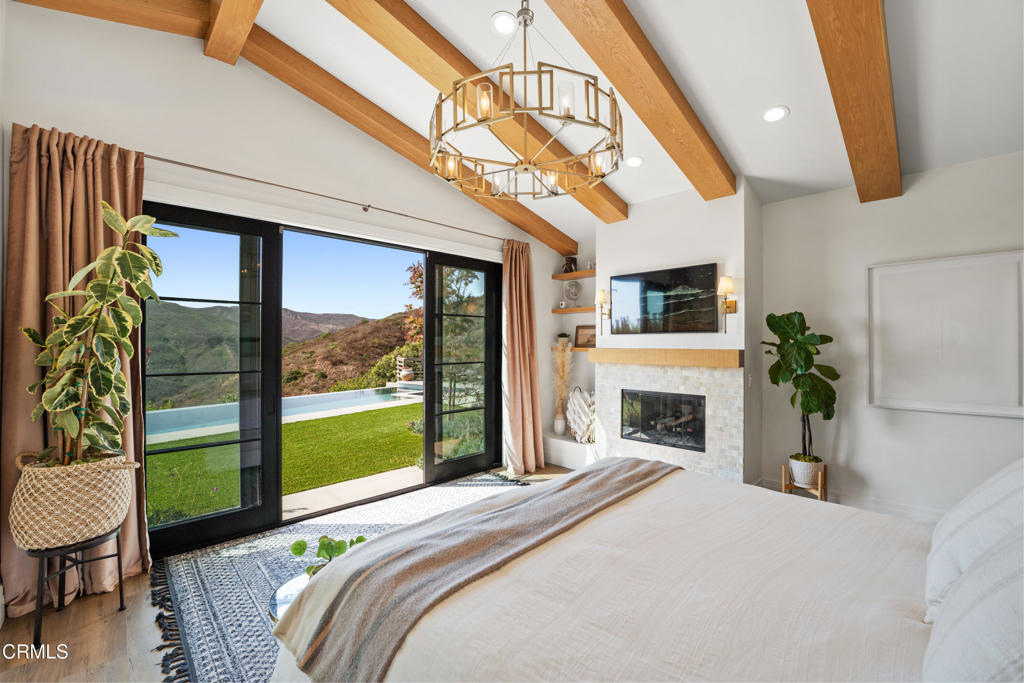 3247 Breaker Dr  MLS-51