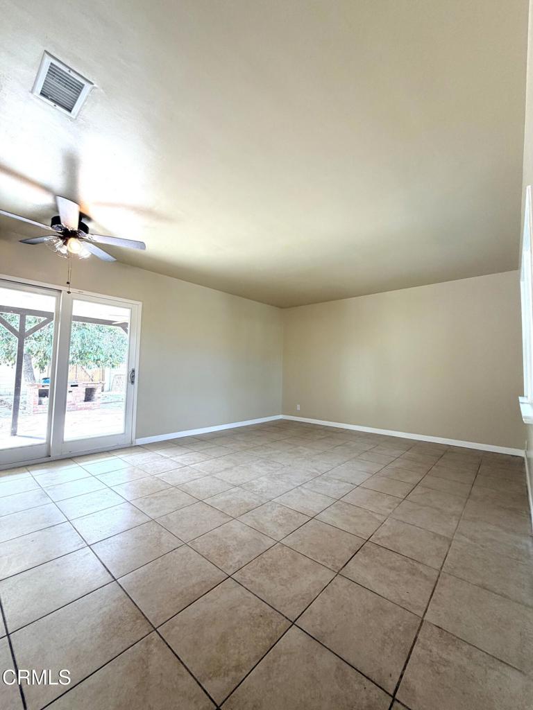 Hill street living room