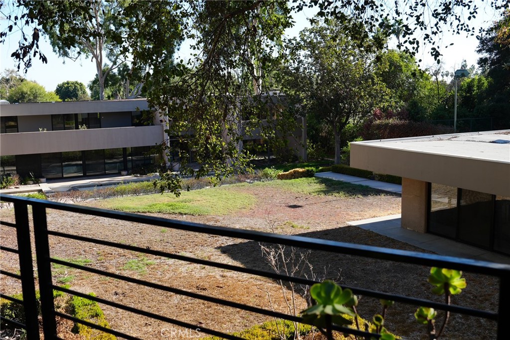 1665 Euston Rd, San Marino, CA 91108