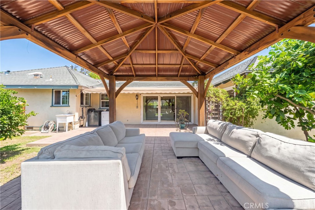 50 W Woodruff Avenue, Arcadia, CA 91007