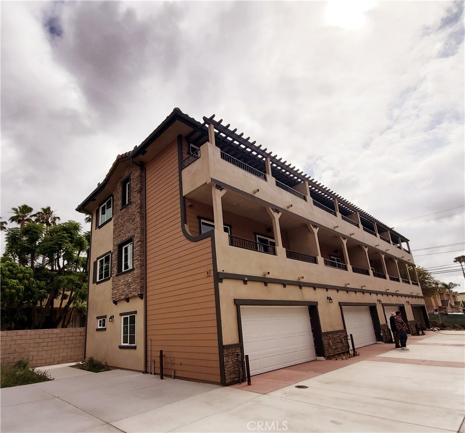 10341 Western Avenue, #8, Downey, CA 90241