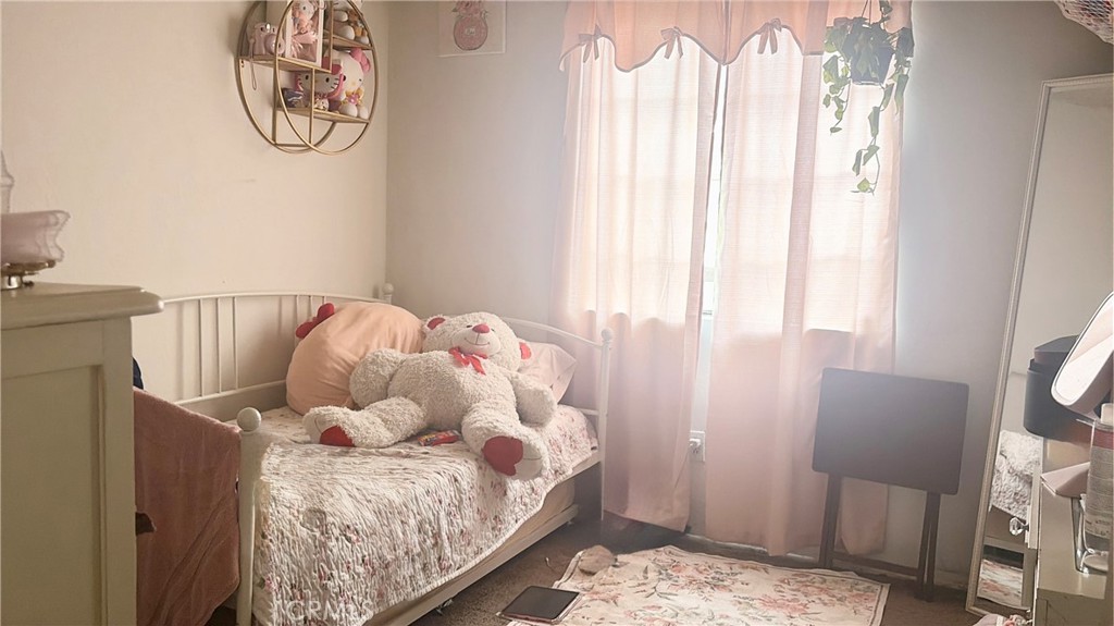 15169 Sequoia Avenue, Fontana, CA 92335 15169 Sequoia Avenue, Fontana, CA 92335